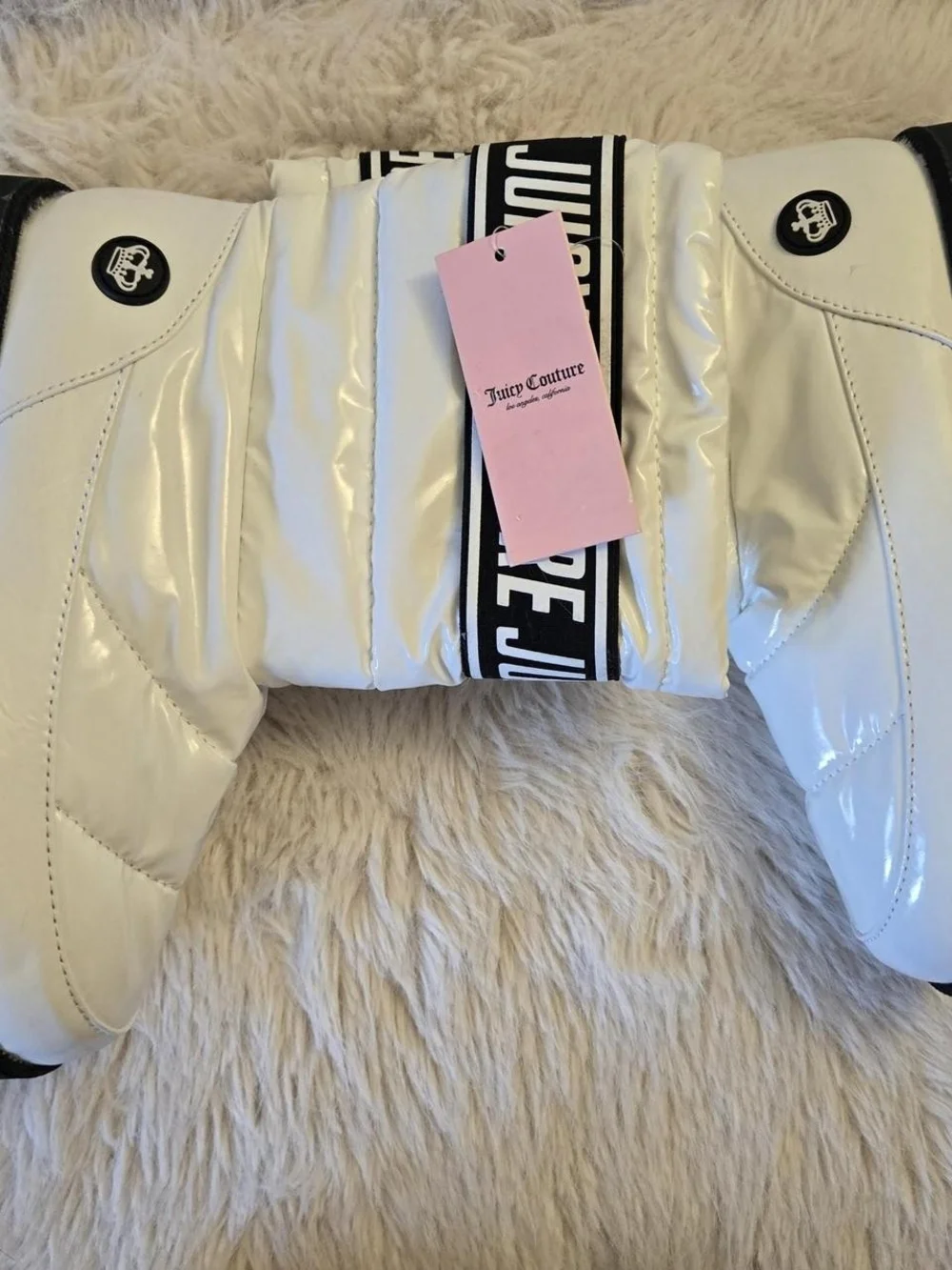 Juicy Couture White and Black Quilted Women Boots